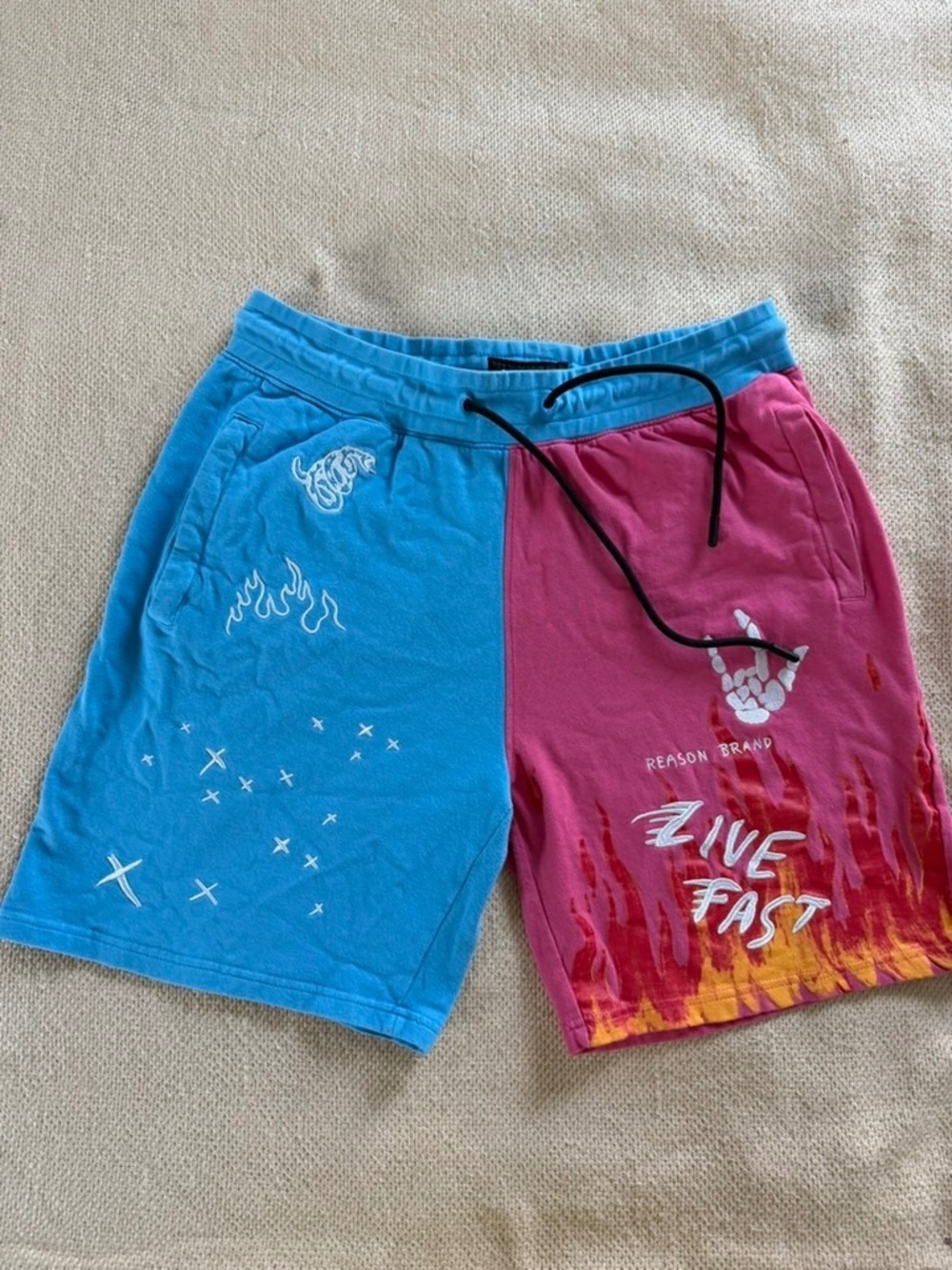 Reason Mens Size Large Split Blue Pink Flame Embroidered Fleece Shorts